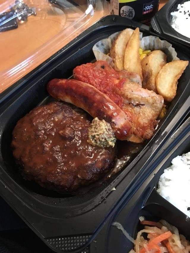 ジョナサン 二俣川店 - サブ画像1