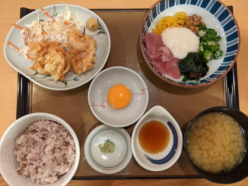 やよい軒 巣鴨南口店