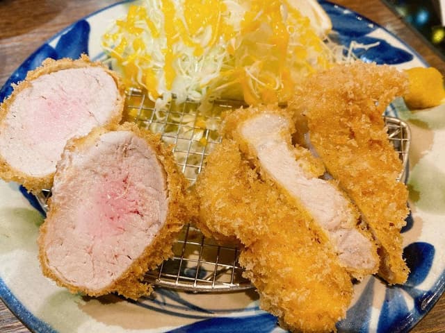 沖縄とんかつ食堂しまぶた屋 - サブ画像1