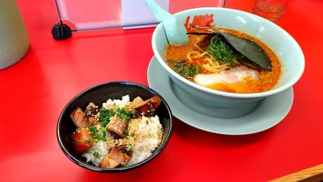 ラーメン山岡家 新ひだか店 - サブ画像1