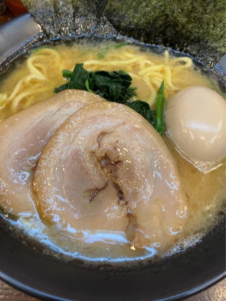 横浜家系ラーメン王子家