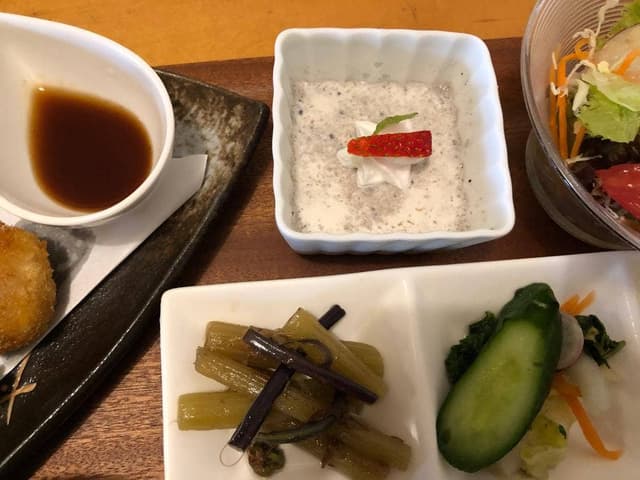 ひみつきち ごはん屋さん - サブ画像1