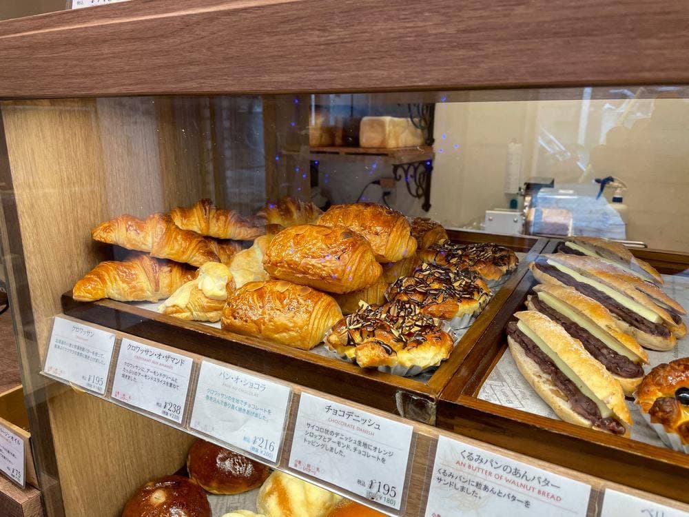 BOULANGERIE LA SAISON 本店