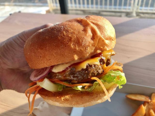 THE FANTASTIC BURGER - サブ画像2