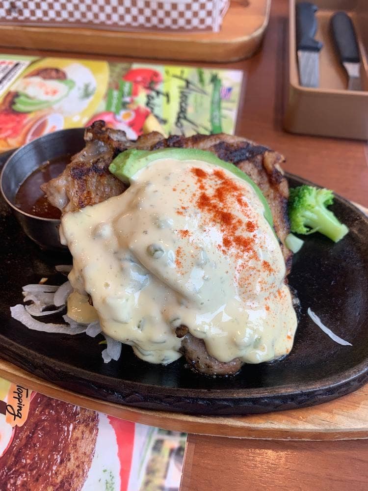 ヴィクトリアステーション 伏古店