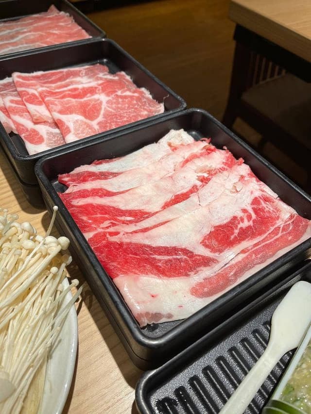 しゃぶ菜 阪急三番街店 - サブ画像1