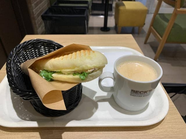 BECK'S COFFEE SHOP 田端店 - サブ画像1