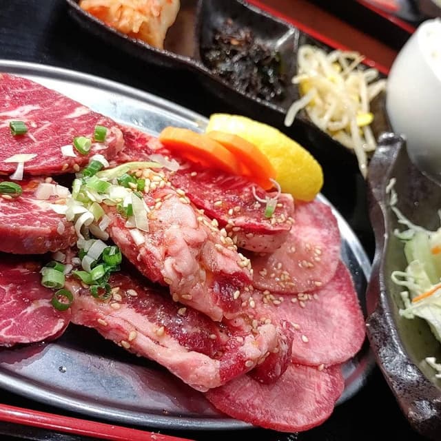 炭火ホルモン べこまる - サブ画像3