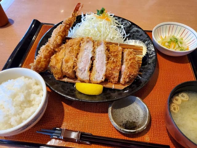 本舗 とんかつ柿ェ門 - サブ画像2