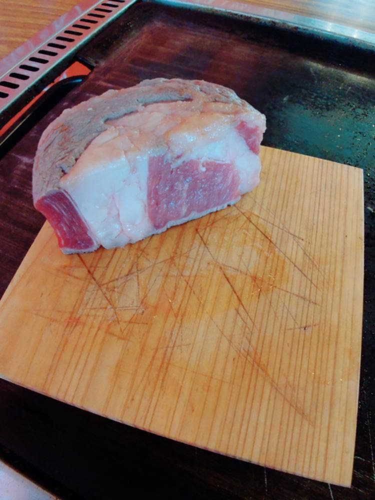 伝説のチャンピオンステーキ