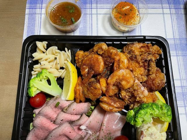 087cafe 東浦和店 - サブ画像1