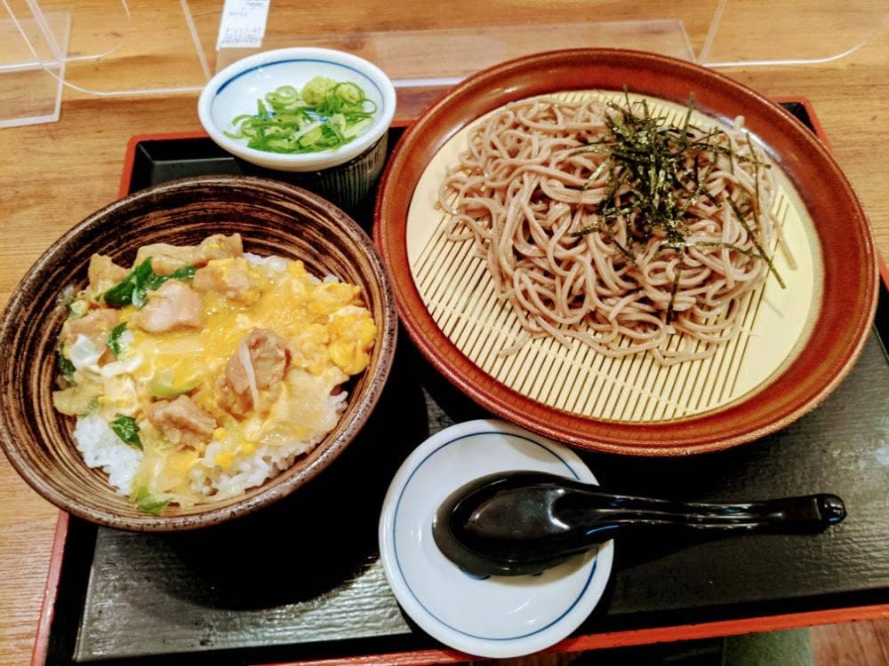 街かど屋 岩塚本通店