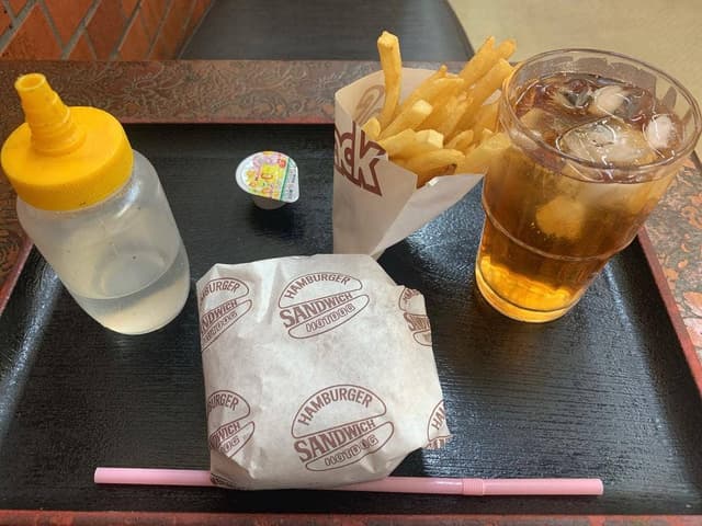 ウエスタンバーガーショップ - サブ画像1