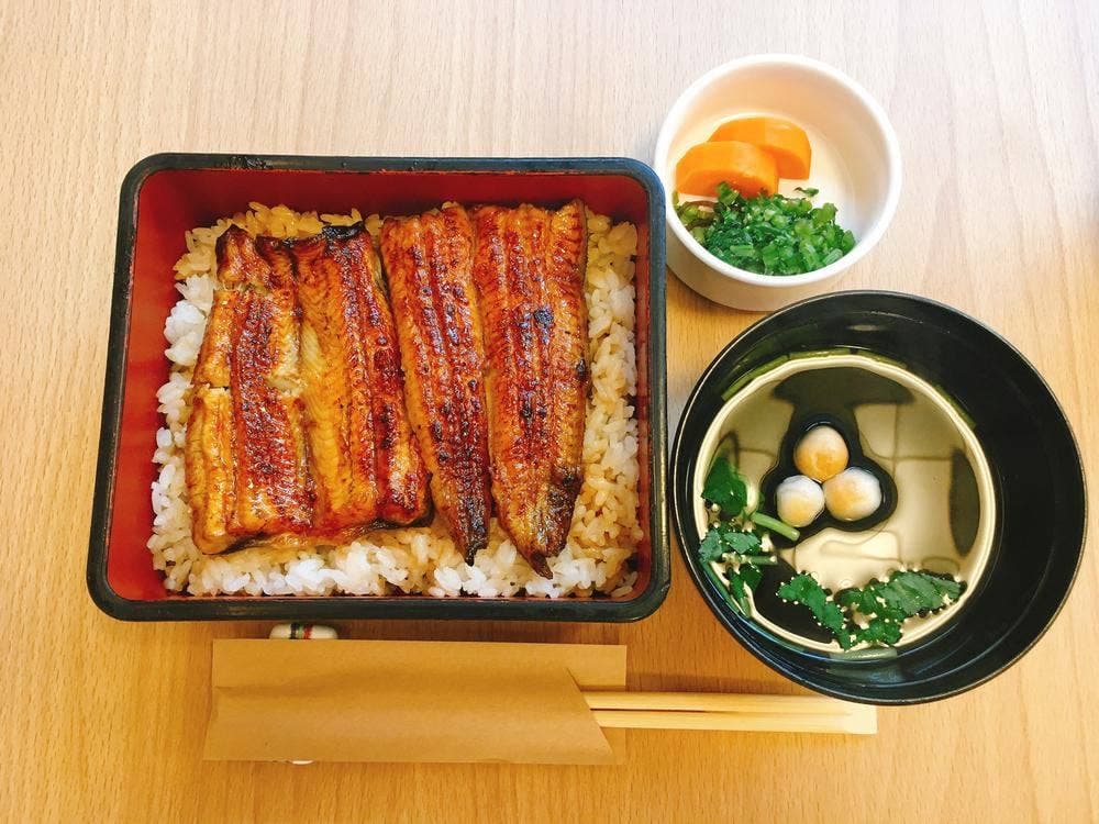 蒲焼割烹 八沢川