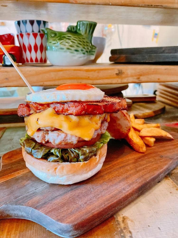 GAKUYA BURGER