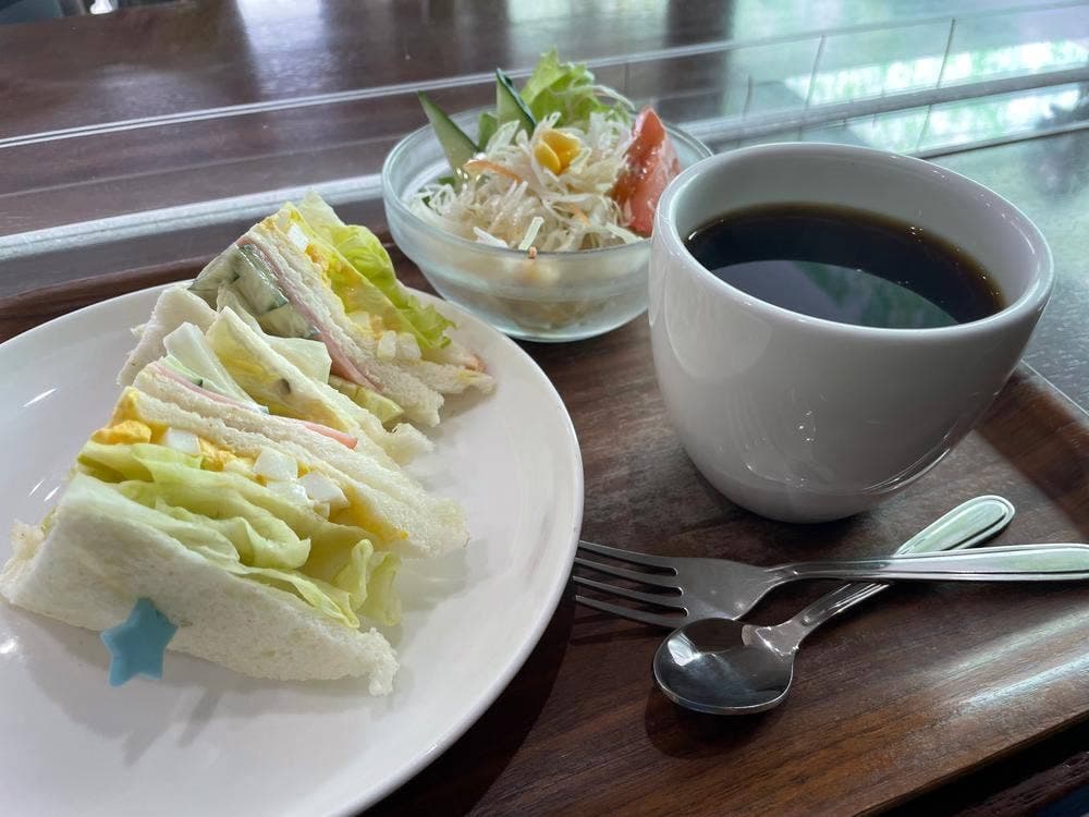 ベーカリー＆カフェ シュシュ