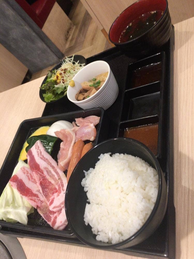 焼肉の牛太本陣 博多バスターミナル店