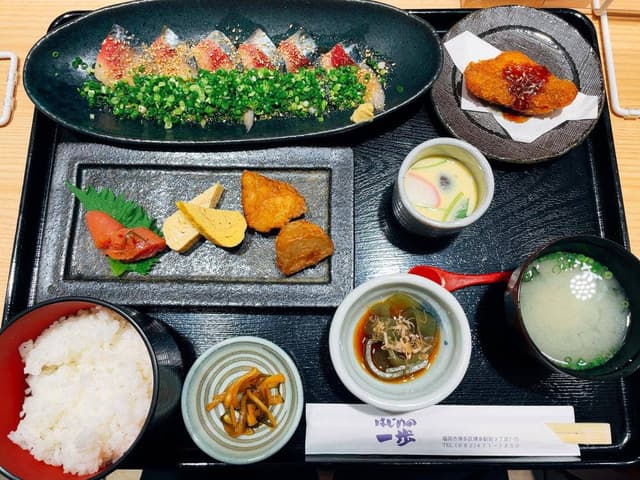 海鮮屋 はじめの一歩 大丸店 - サブ画像3
