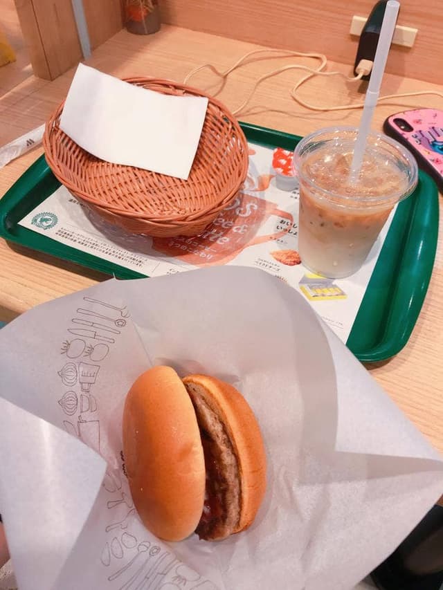 モスバーガー パレット久茂地店 - サブ画像2