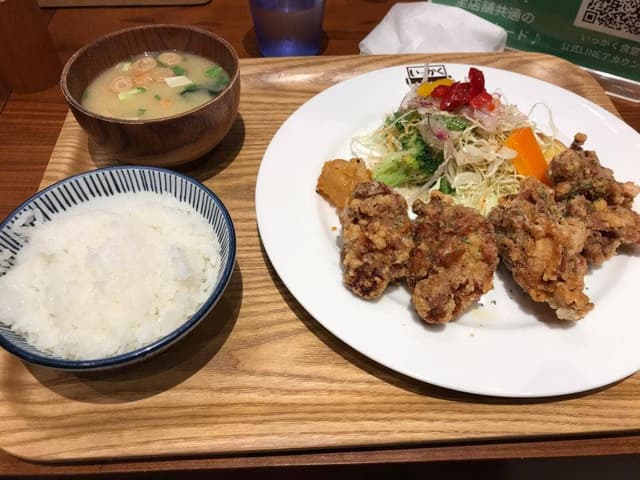 いっかく食堂 ブランチ博多パピヨンガーデン店 - サブ画像2