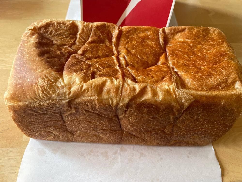 高級食パン専門店 リンゴの次