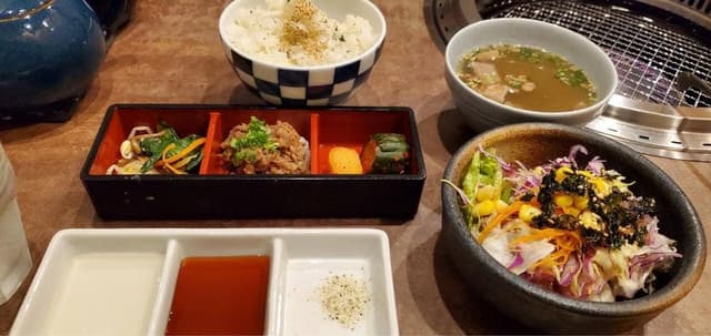 日進竹の山 個室焼肉 鉢屋 - サブ画像3