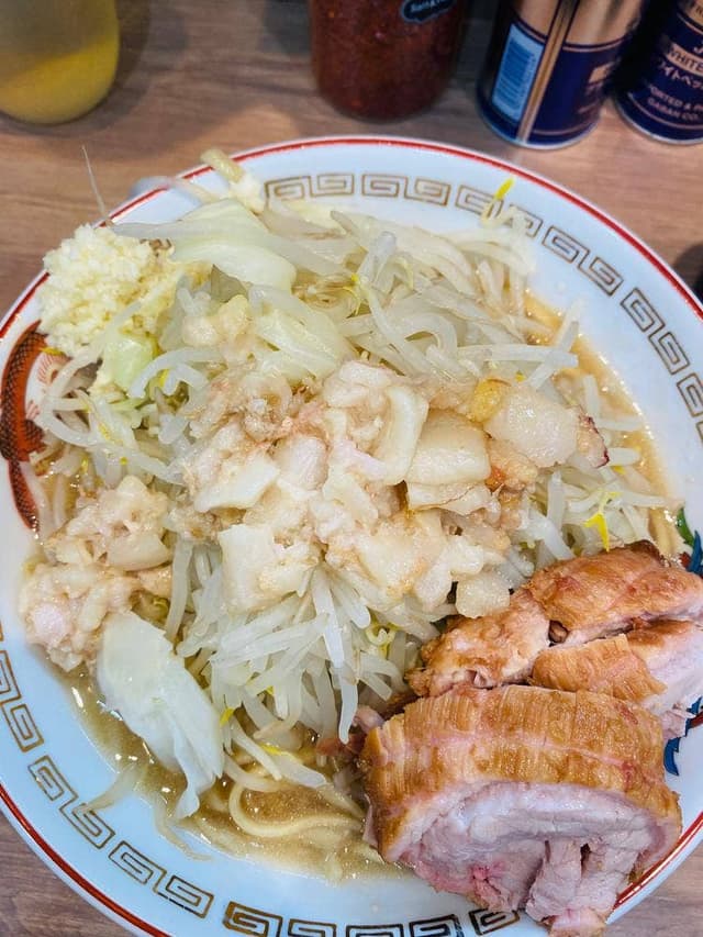 ラーメン豚山 大船店 - サブ画像1