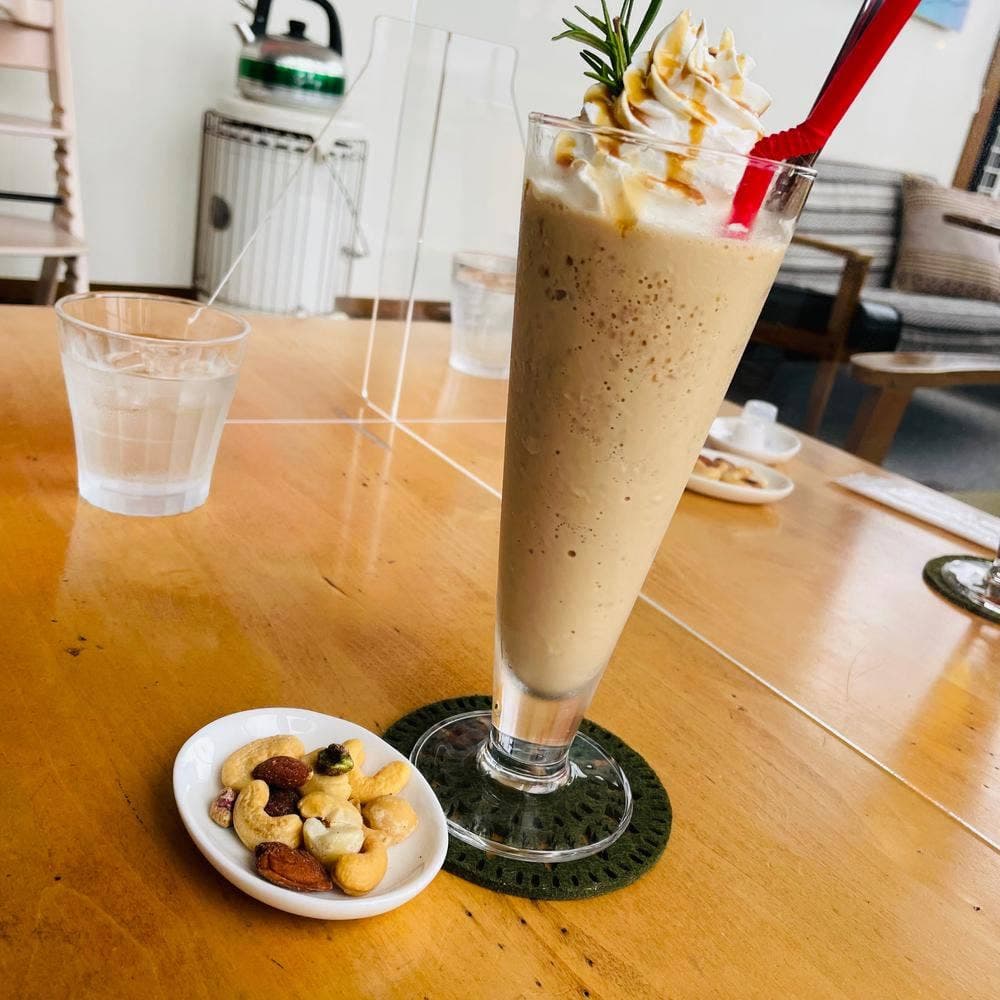 iq cafe&dining