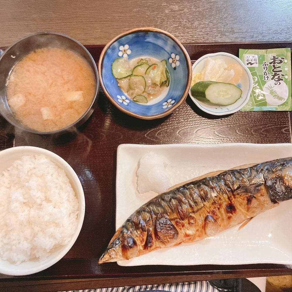 飲み喰い処 五六八