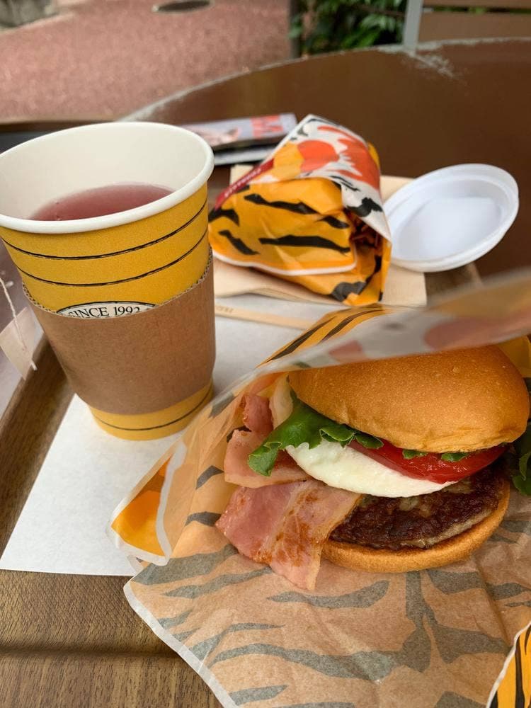 フレッシュネスバーガー ジャングルカフェ店