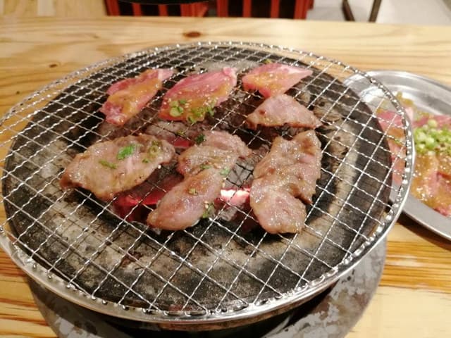 秩父焼肉ホルモン まる助 熊谷駅前店 - サブ画像3