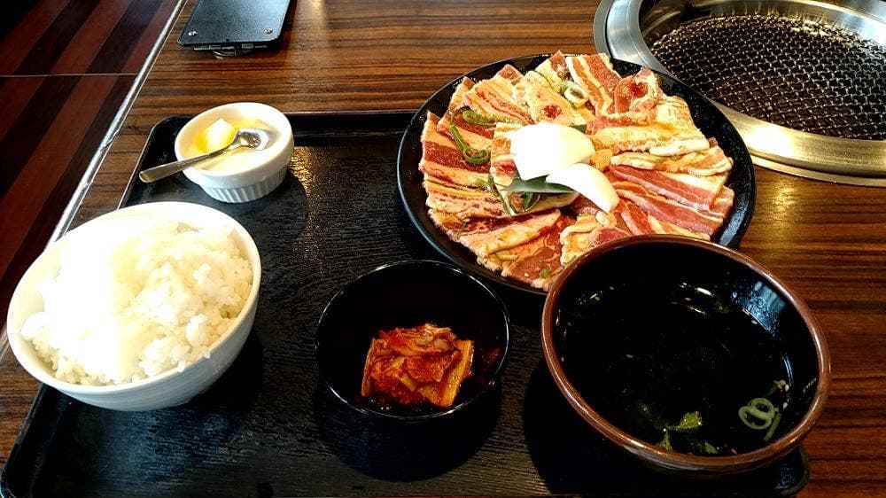 安楽亭 蓮田店