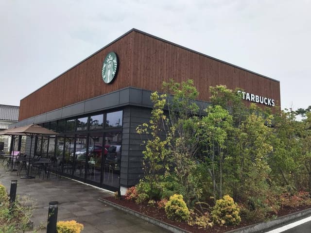 スターバックス コーヒー 松井山手欽明台店 - サブ画像1