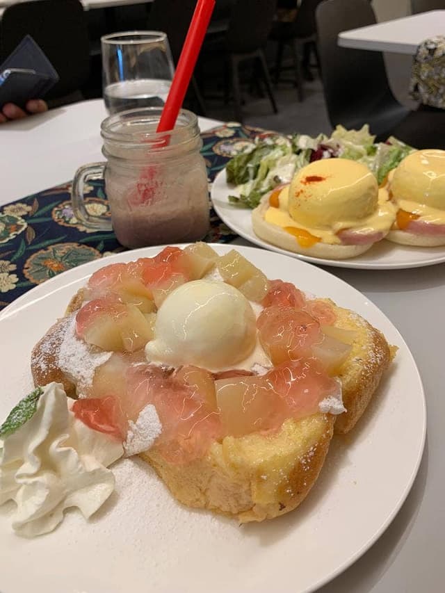 ELOISE’s Cafe 浅草店 - サブ画像1