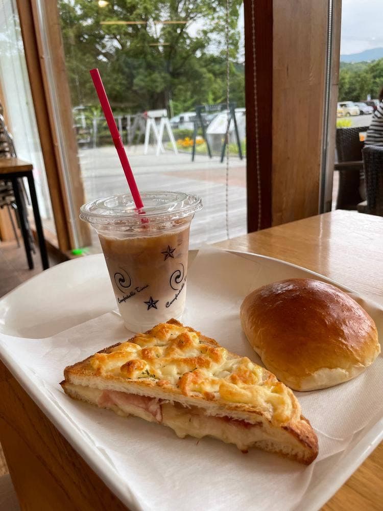 むささびパン工房+CAFE
