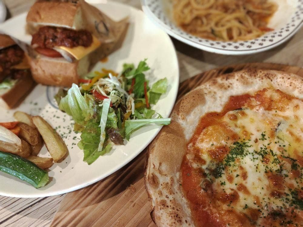 16's kitchen 長里屋