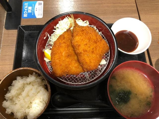 いわいたけし食堂 - サブ画像1