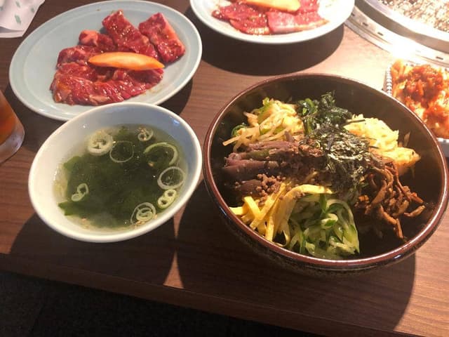 青磁 小山店 - サブ画像3