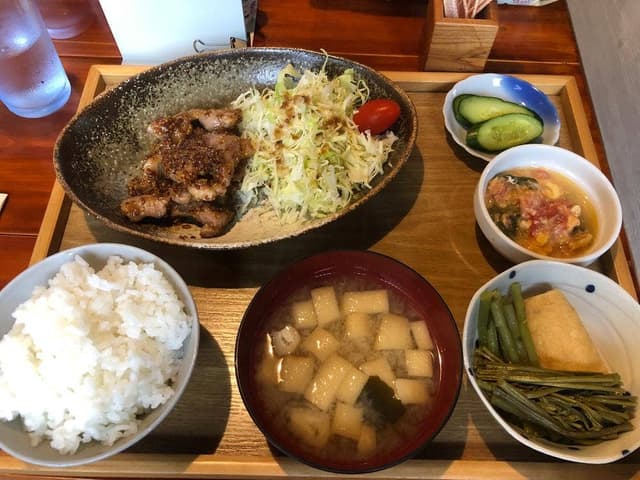 たべもんや みゃあらく - サブ画像2
