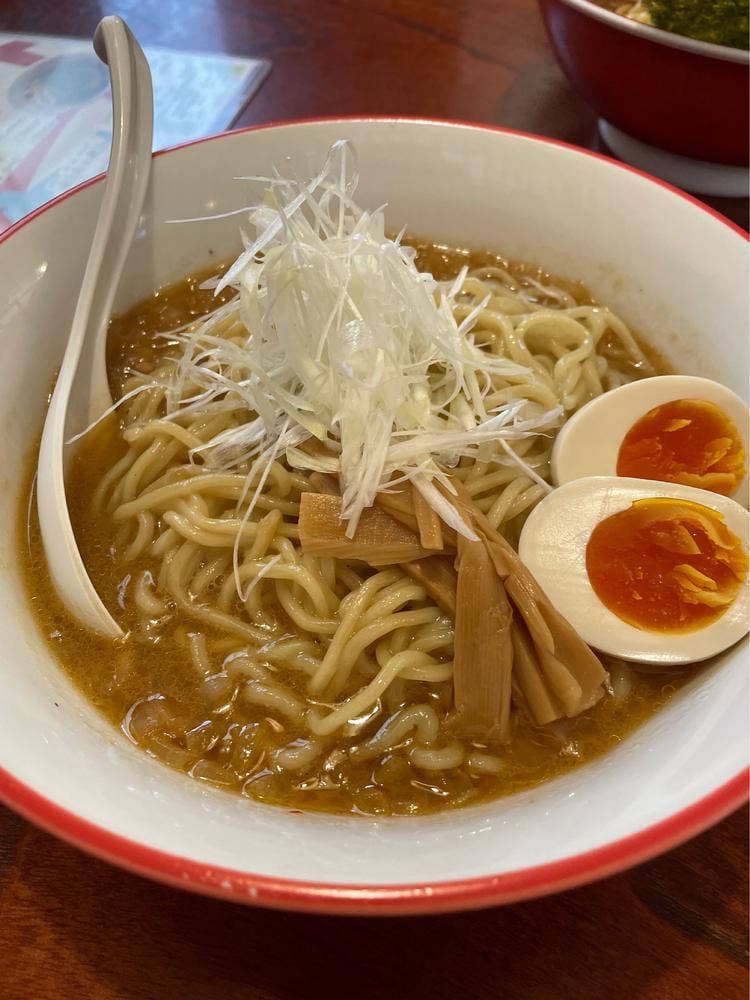 赤まろラーメン翔