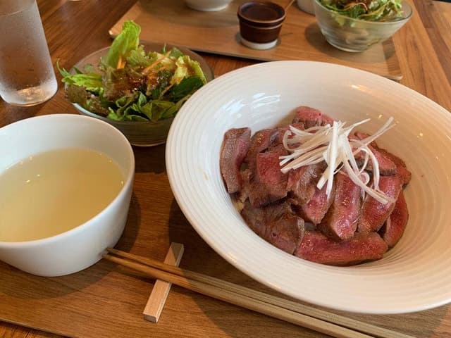 肉と葡萄酒 跳牛 - サブ画像3