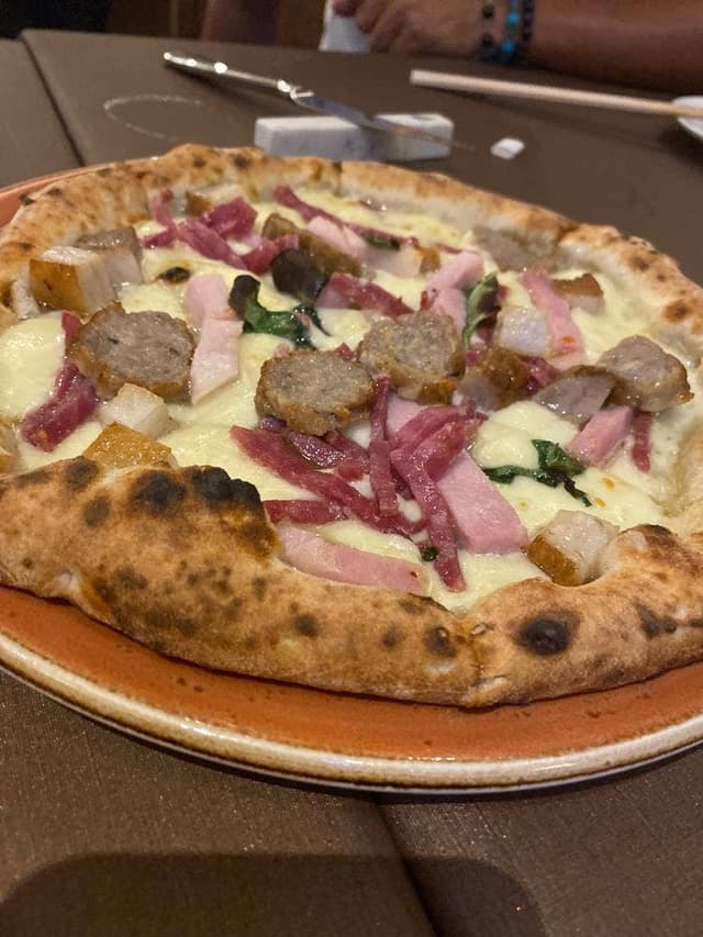est pizzeria e trattoria GION - サブ画像1