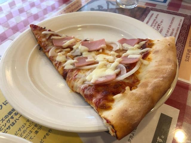 ROCCO'S NEW YORK STYLE PIZZA - サブ画像2