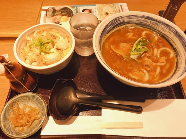 自家製麺 杵屋 新越谷VARIE店 - サブ画像1