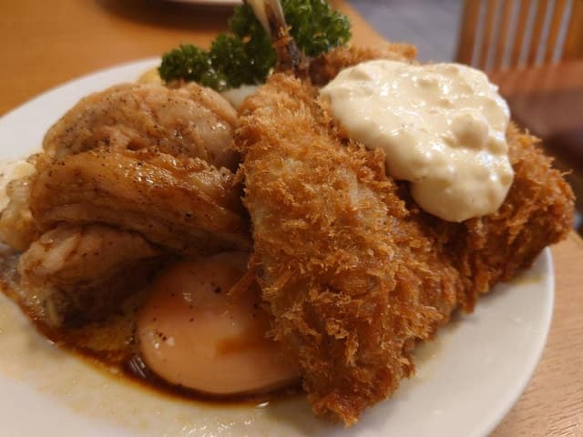 とんかつ 八千代 - サブ画像3