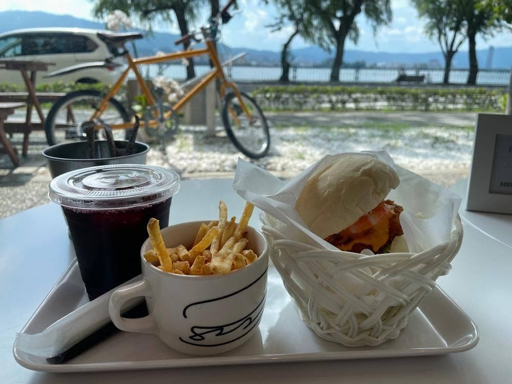 Cafe.822