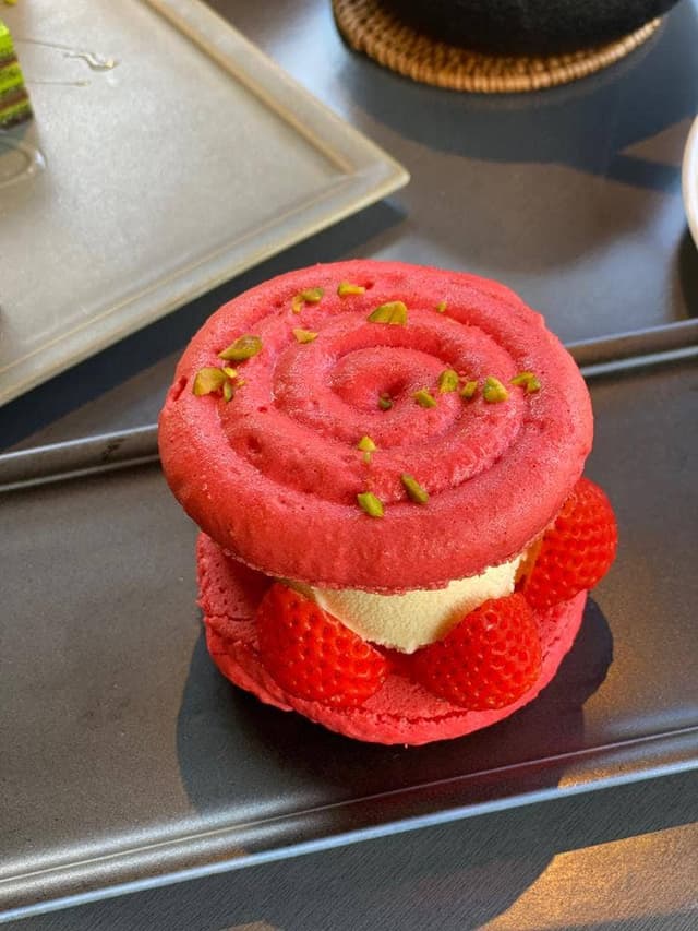 パティスリー・サダハル・アオキ・パリ アトリエ軽井沢店 - サブ画像3