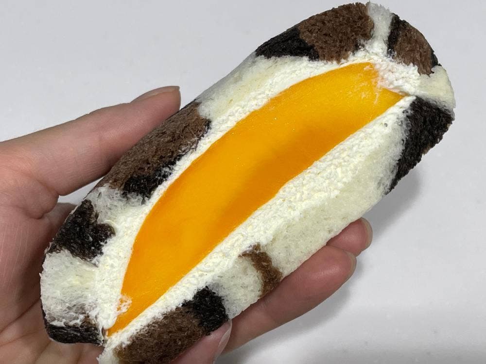 富士山フルーツサンド 金藏