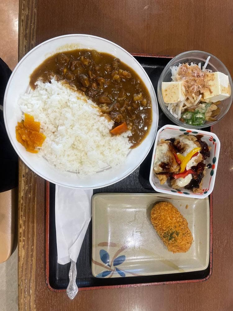 めしや食堂 尾頭橋店