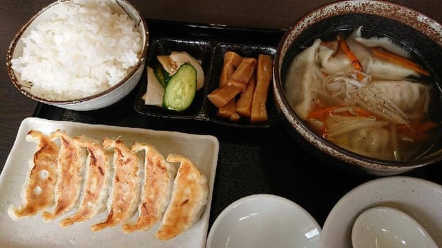 つばめ餃子 - サブ画像1